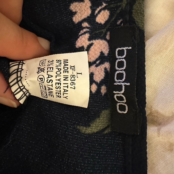 Floral Boohoo Romper - Picture 3 of 3